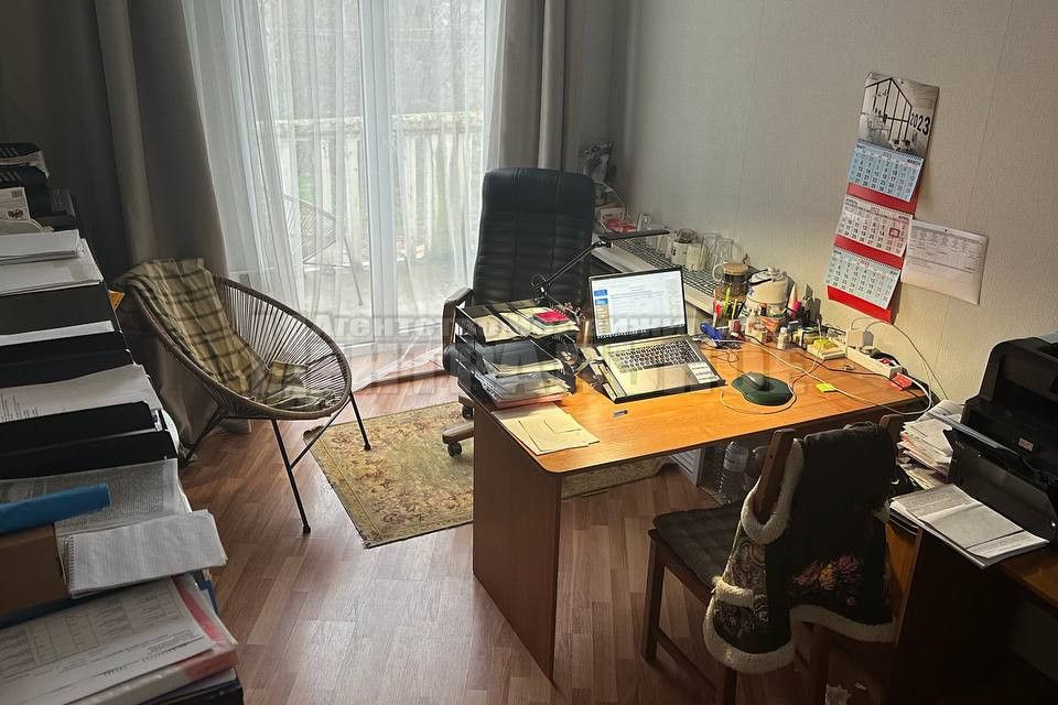 Продаётся комната в 4-комн. квартире, 12.6 м²