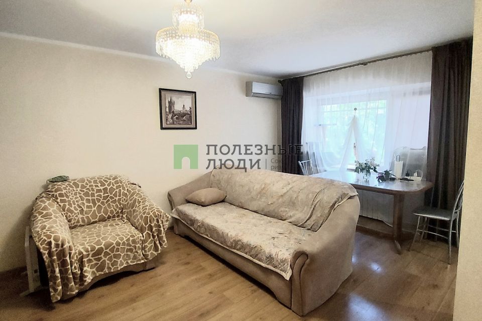 Продаётся 3-комнатная квартира, 55 м²