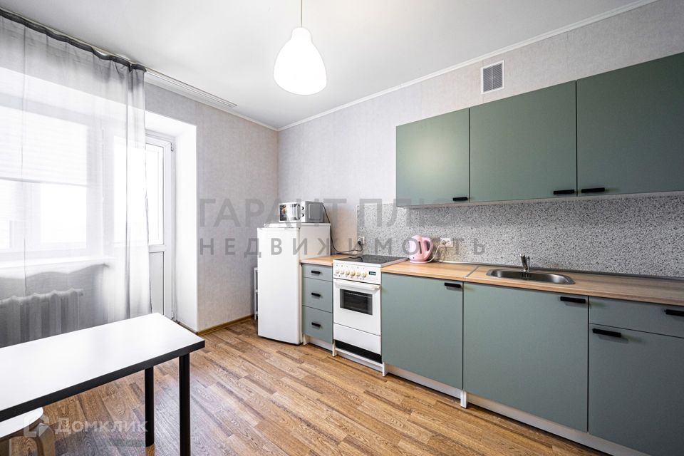 Сдаётся 3-комнатная квартира, 90 м²