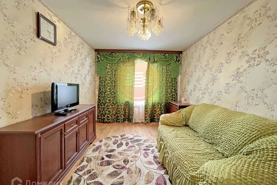Сдаётся 2-комнатная квартира, 56 м²