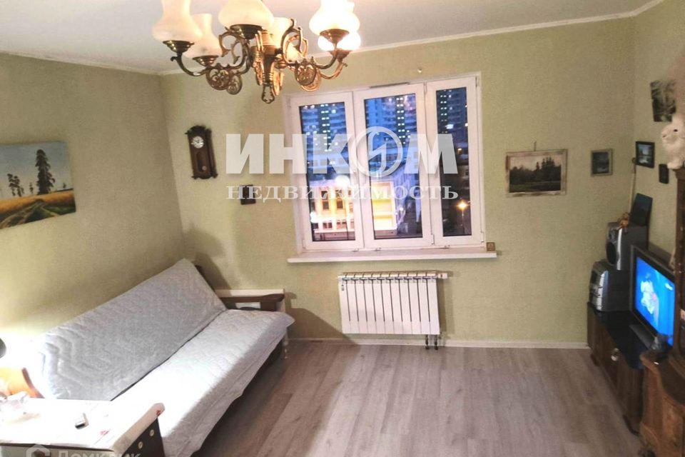 Продаётся 2-комнатная квартира, 58.2 м²