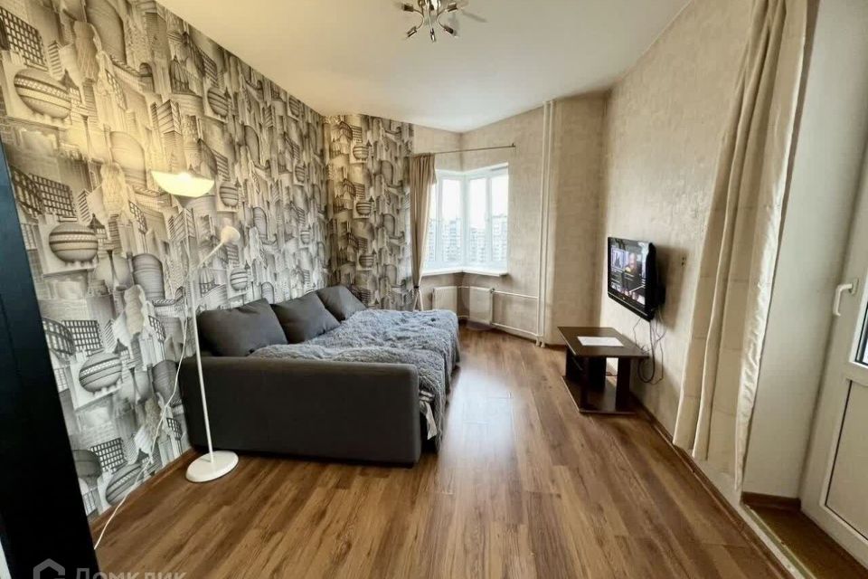 Сдаётся 1-комнатная квартира, 42 м²