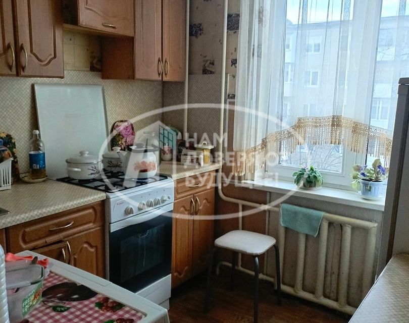 Продаётся 3-комнатная квартира, 58.9 м²