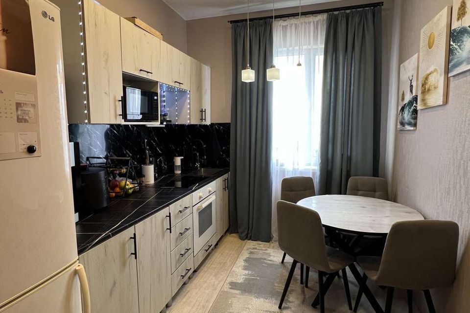 Продаётся 3-комнатная квартира, 86 м²