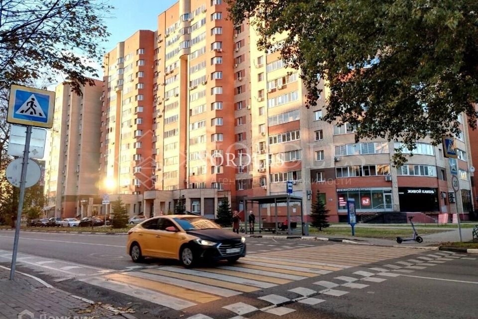 Продаётся 2-комнатная квартира, 70.2 м²