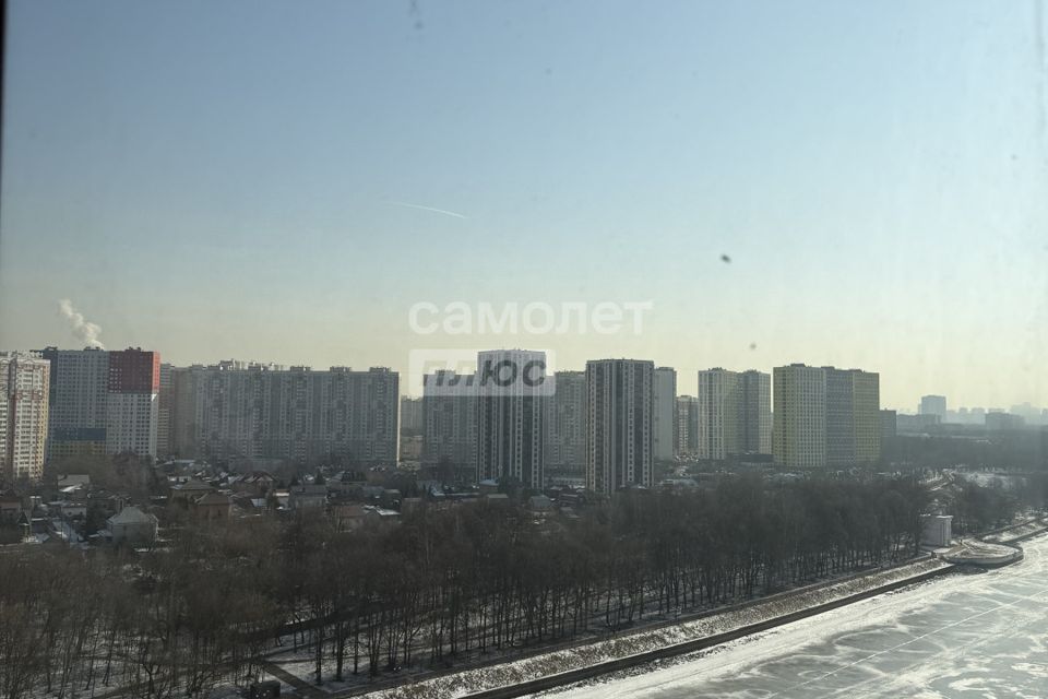 Продаётся 2-комнатная квартира, 64 м²