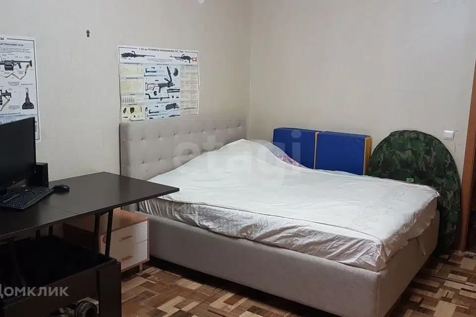 Продаётся 4-комнатная квартира, 90.8 м²