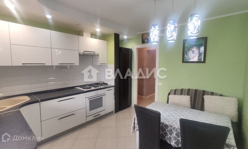 Продаётся 2-комнатная квартира, 67.5 м²