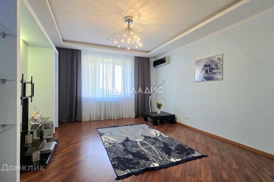 Продаётся 3-комнатная квартира, 72 м²