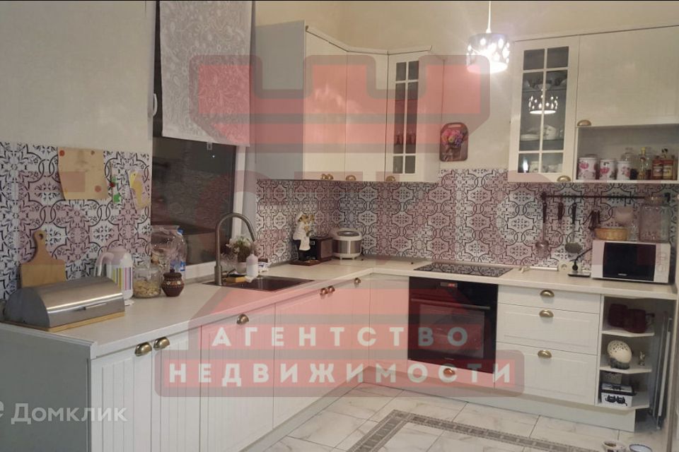 Продаётся 1-этажный дом, 135 м²