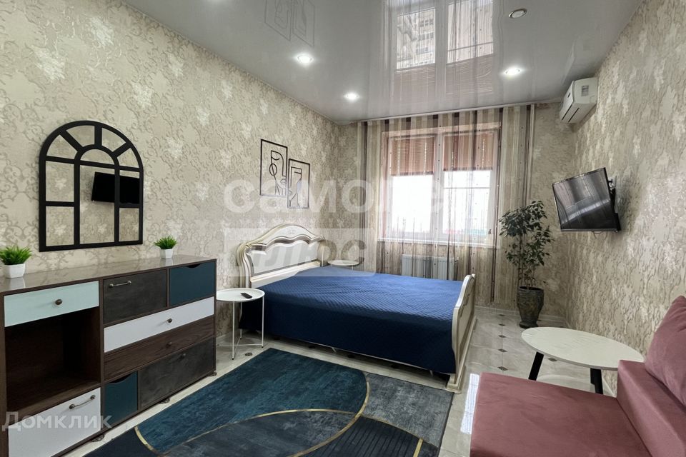Продаётся 1-комнатная квартира, 43 м²