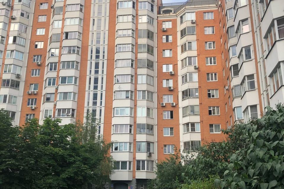 Продаётся 3-комнатная квартира, 74.1 м²