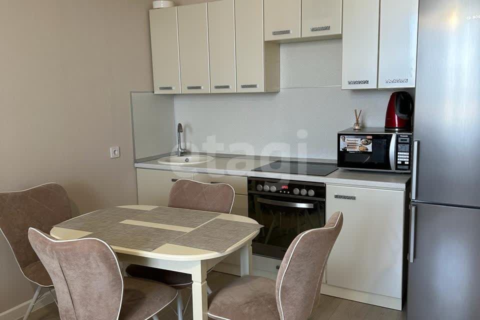 Продаётся 2-комнатная квартира, 47.2 м²