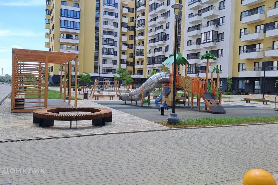 Продаётся 2-комнатная квартира, 54.2 м²