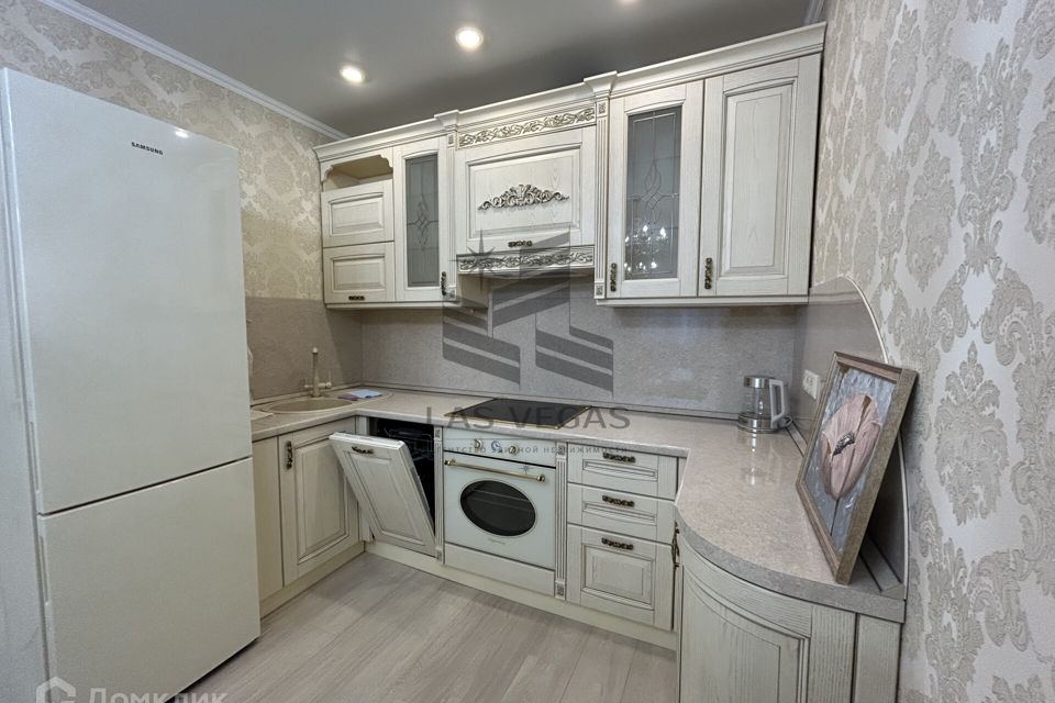 Сдаётся 2-комнатная квартира, 55 м²