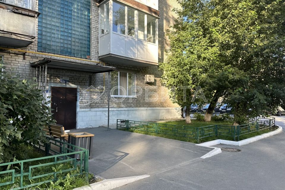 Продаётся 2-комнатная квартира, 61.7 м²