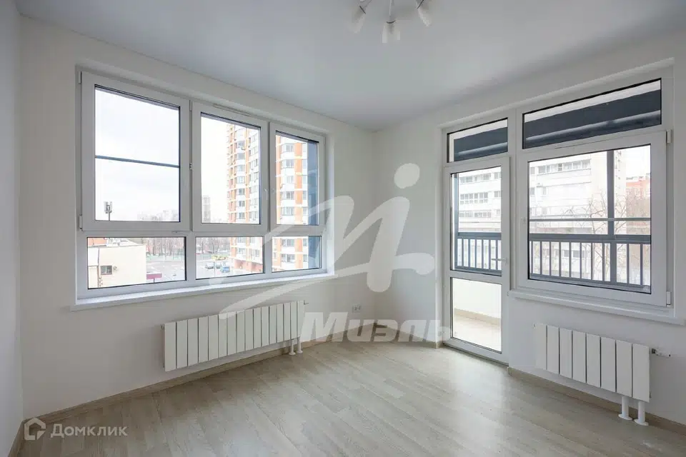 Продаётся 3-комнатная квартира, 77 м²