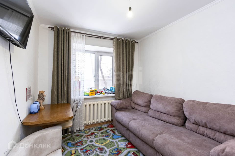 Продаётся 3-комнатная квартира, 72.2 м²