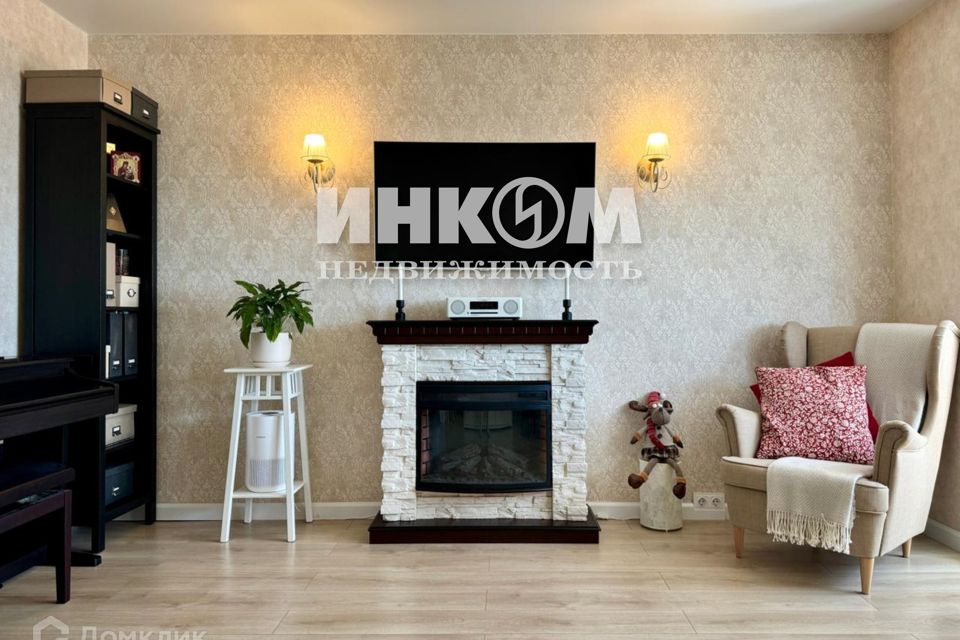 Продаётся 1-комнатная квартира, 42.3 м²