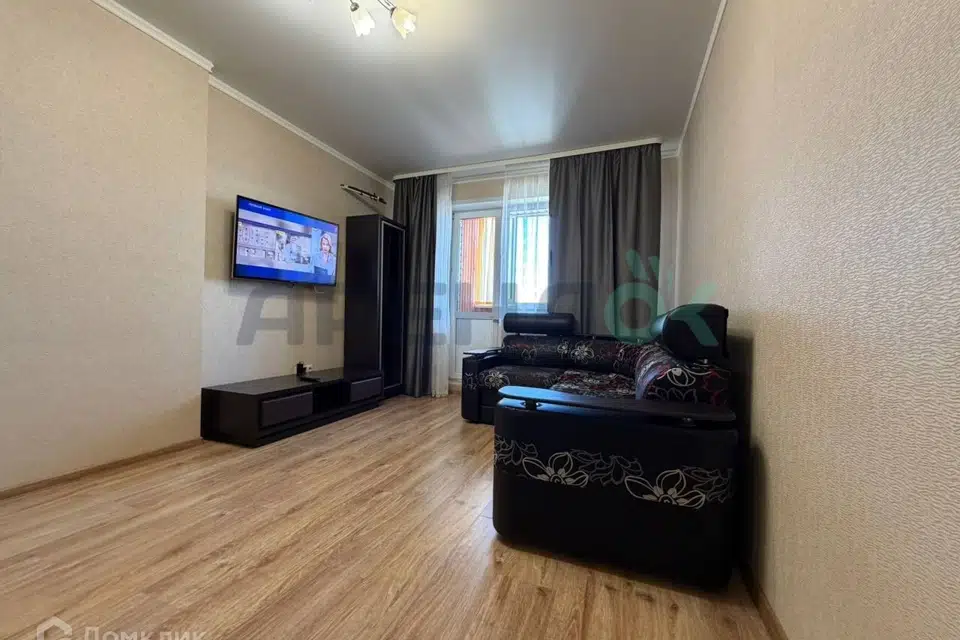 Сдаётся 2-комнатная квартира, 70 м²