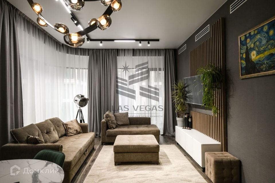 Сдаётся 2-комнатная квартира, 70 м²