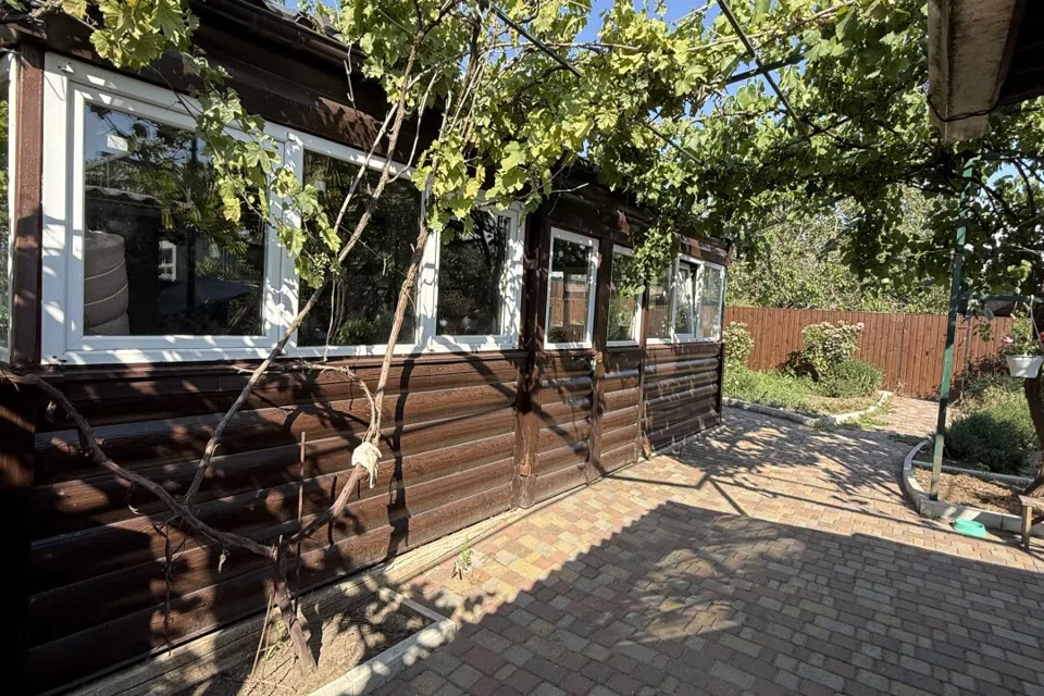 Продаётся 1-этажный дом, 100 м²