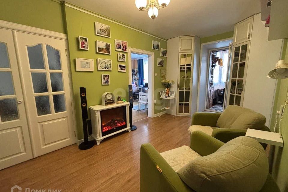 Продаётся 2-комнатная квартира, 75.9 м²