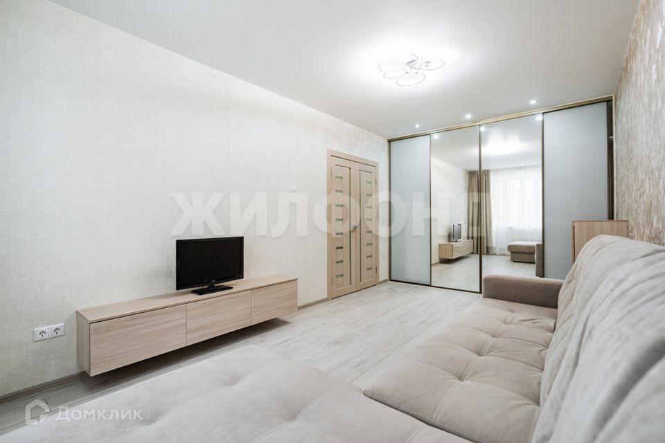 Сдаётся 1-комнатная квартира, 35 м²