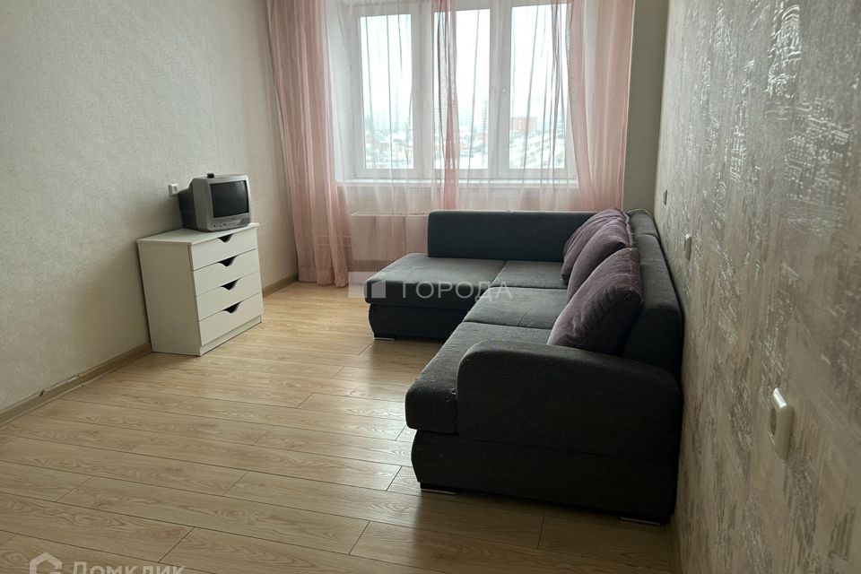 Сдаётся 1-комнатная квартира, 37 м²
