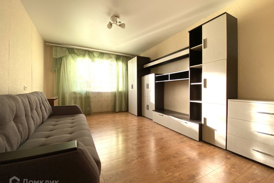 Продаётся 1-комнатная квартира, 37.7 м²