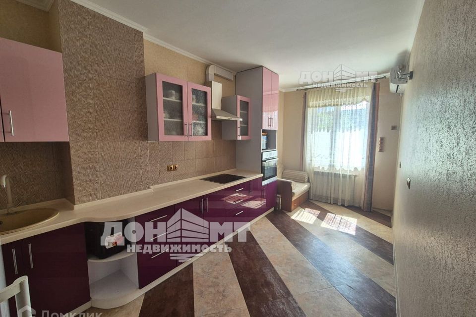 Продаётся 1-комнатная квартира, 46 м²