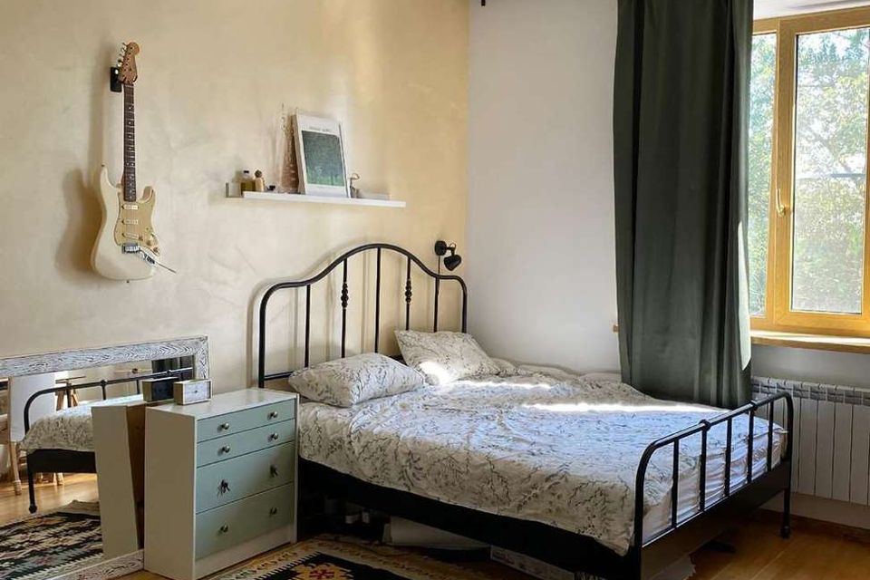 Сдаётся 2-комнатная квартира, 77.3 м²