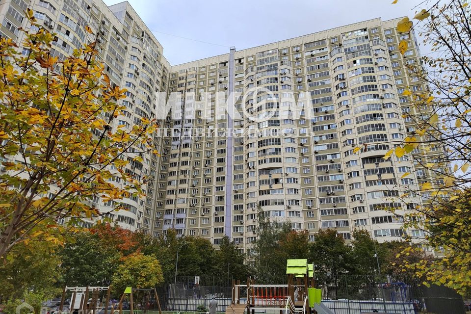 Продаётся 2-комнатная квартира, 57.8 м²