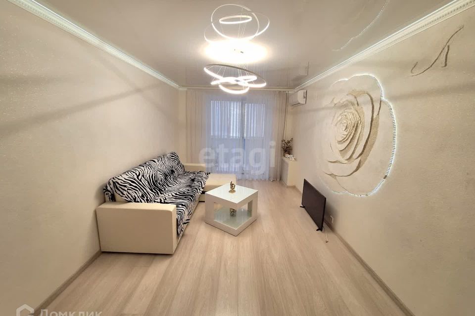Продаётся 3-комнатная квартира, 66.1 м²