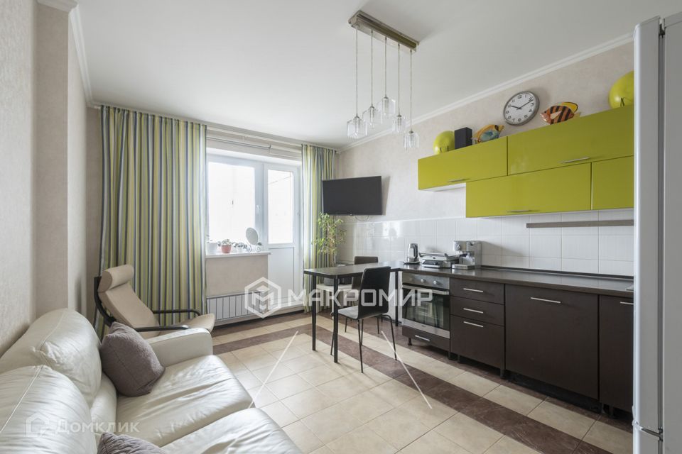 Продаётся 2-комнатная квартира, 65.5 м²