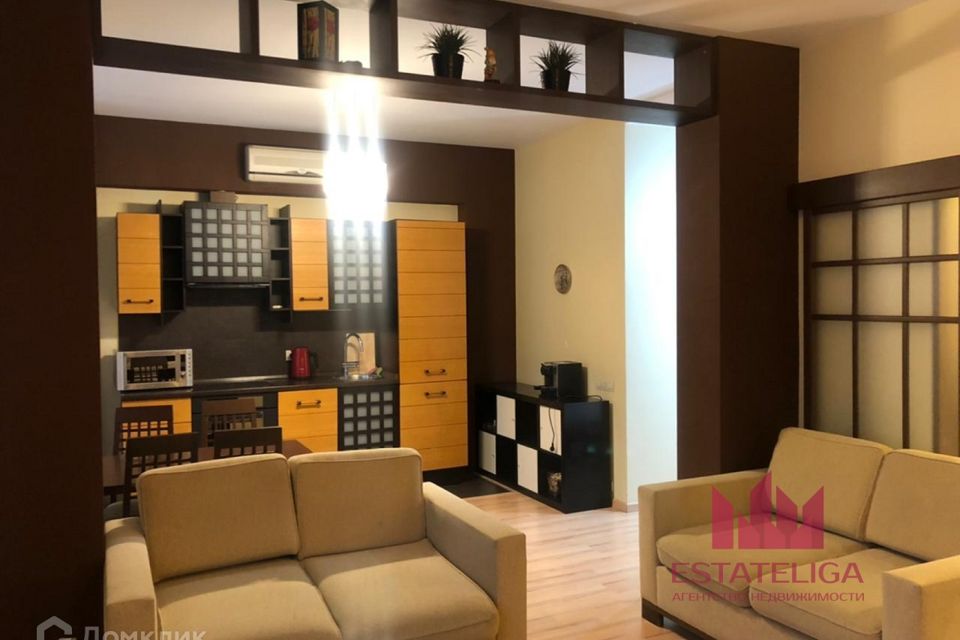 Сдаётся 1-комнатная квартира, 50 м²