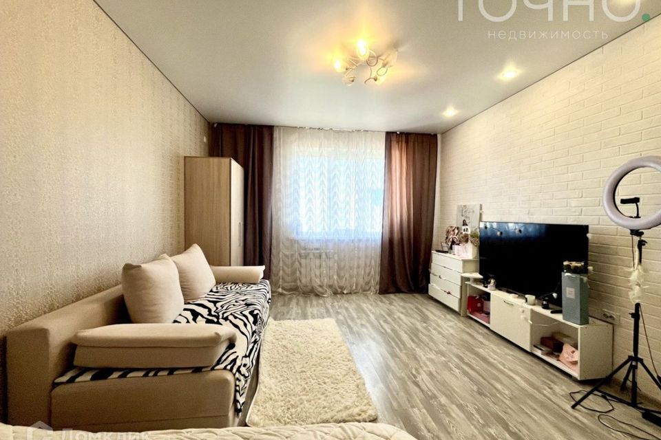 Продаётся 1-комнатная квартира, 37.4 м²