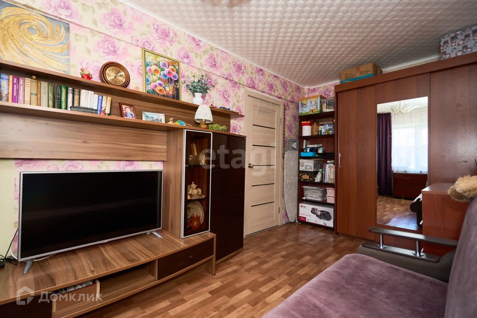 Продаётся 3-комнатная квартира, 53.8 м²