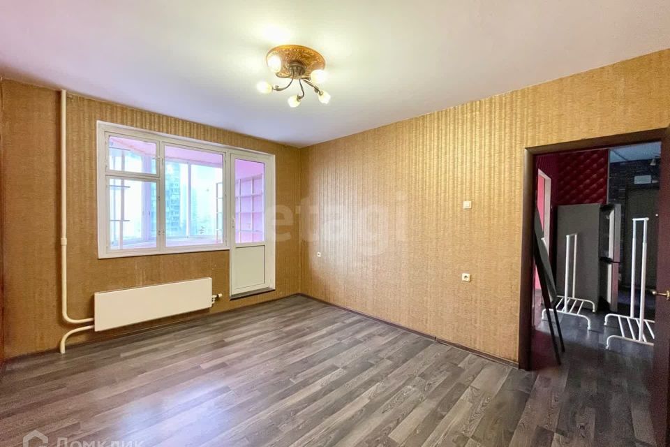 Продаётся 3-комнатная квартира, 82.5 м²