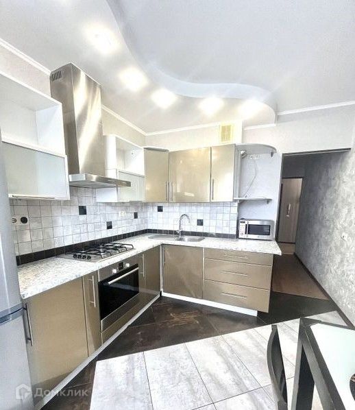 Продаётся 2-комнатная квартира, 55.2 м²