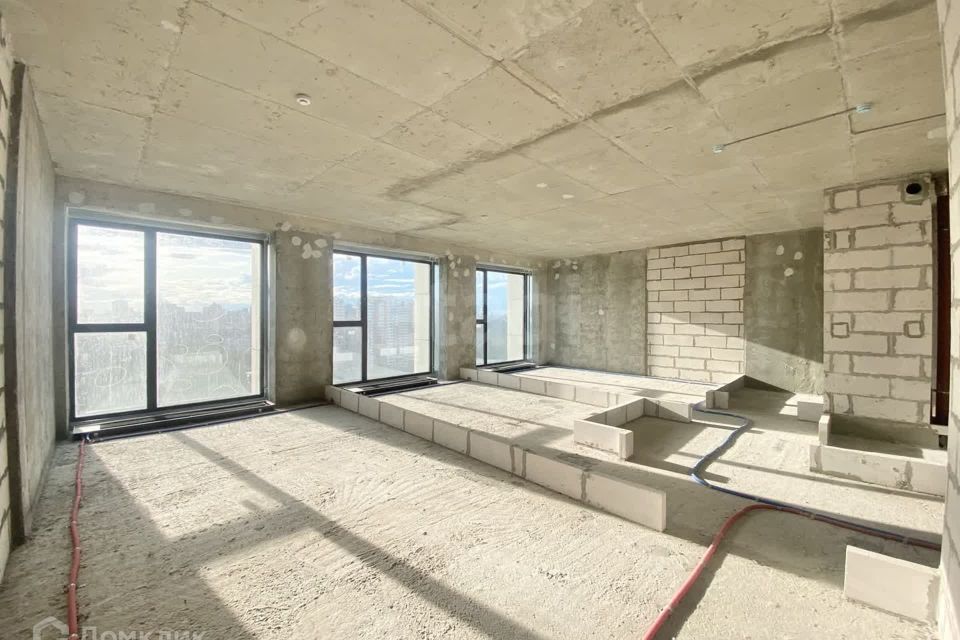 Продаётся 2-комнатная квартира, 73 м²