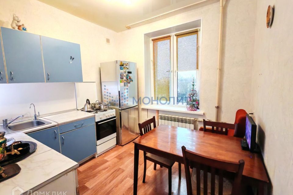 Продаётся 1-комнатная квартира, 40.4 м²