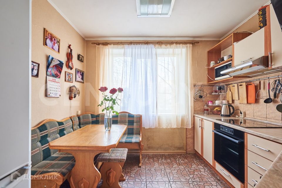 Продаётся 3-комнатная квартира, 72.2 м²