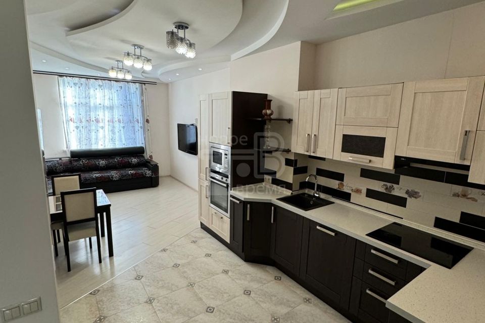 Продаётся 3-комнатная квартира, 80 м²