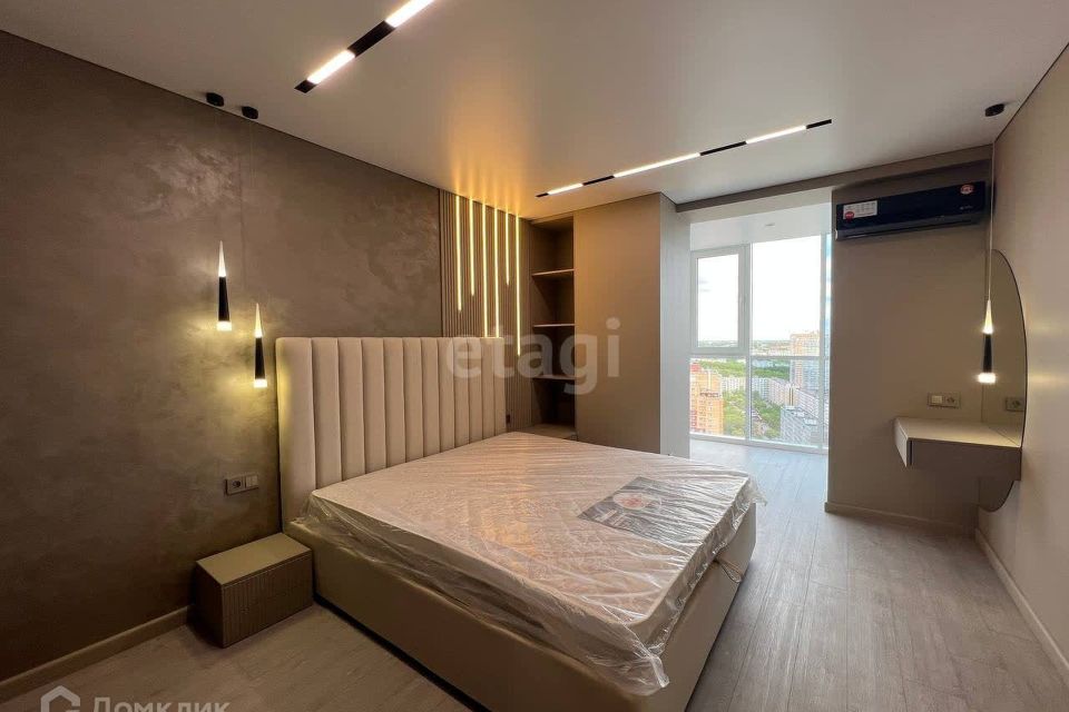 Продаётся 2-комнатная квартира, 79.9 м²
