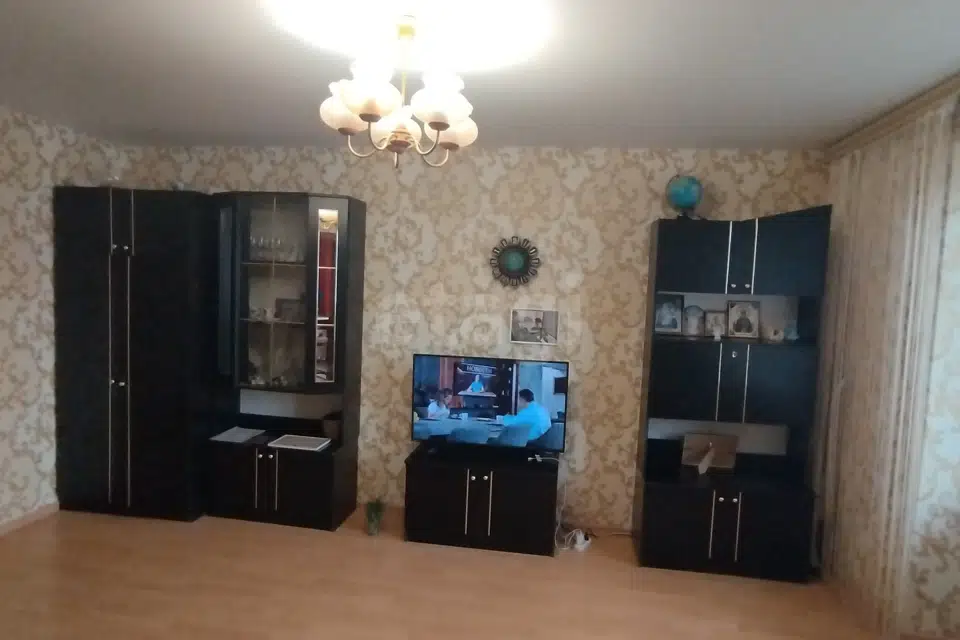 Продаётся 3-комнатная квартира, 59.3 м²