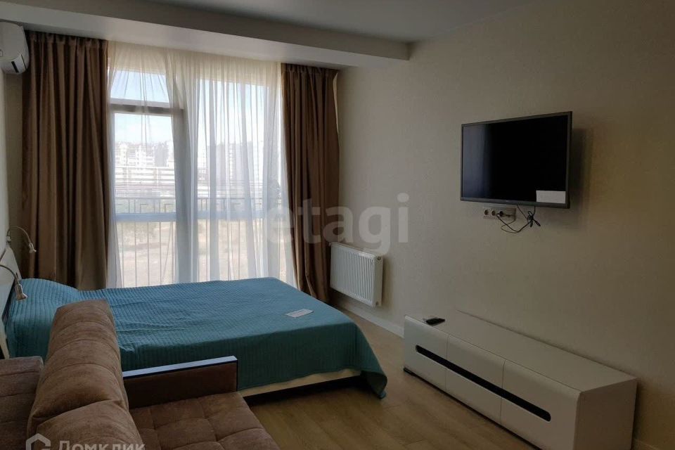 Продаётся 1-комнатная квартира, 42 м²