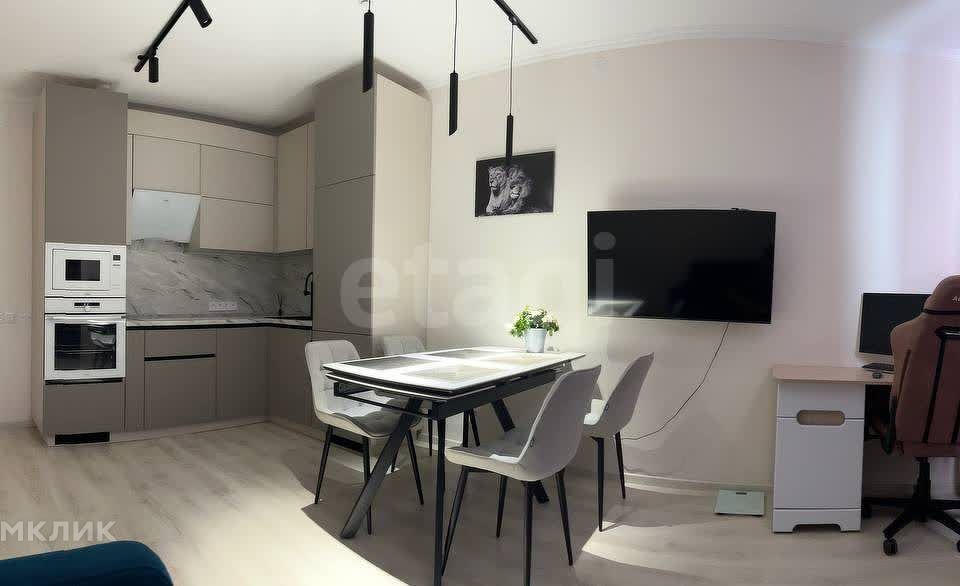 Продаётся 1-комнатная квартира, 44.3 м²