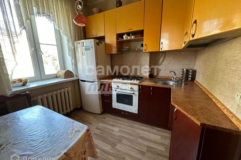 Сдаётся 2-комнатная квартира, 48.6 м²