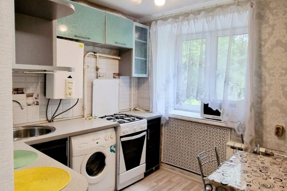 Продаётся 3-комнатная квартира, 54.7 м²
